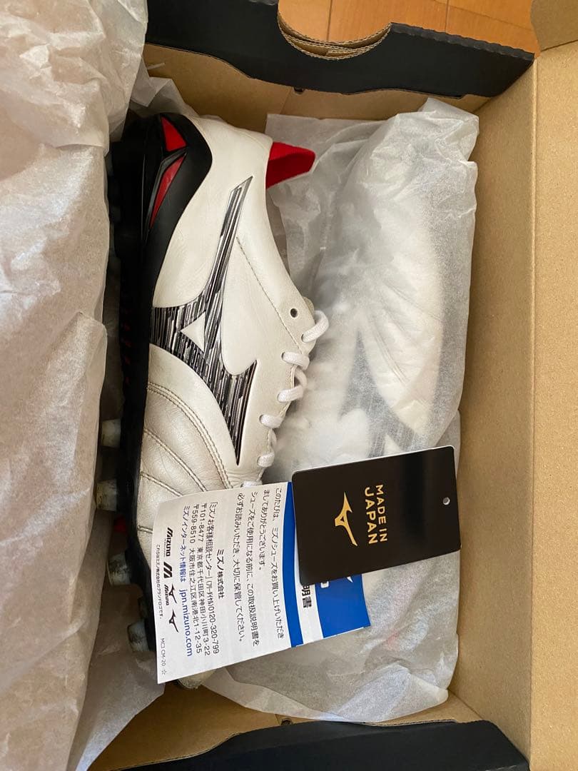 Mizuno サッカーシューズ ホワイト/レッド モレリアネオ4