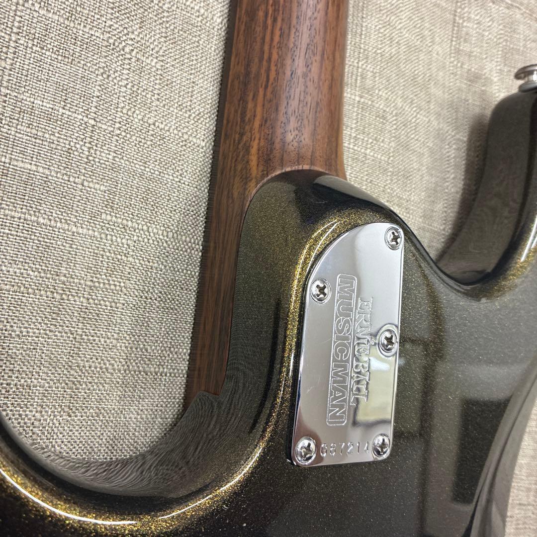 Ernie Ball Music Man Luke LIII 24時間限定