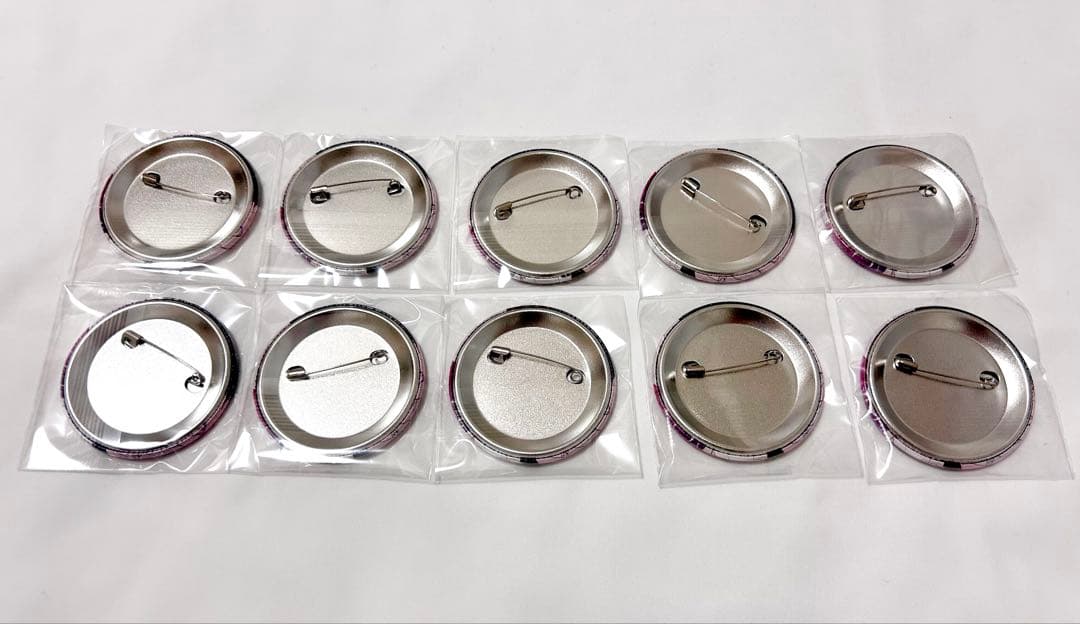 ネオポルテ 夜絆ニウ 缶バッジ