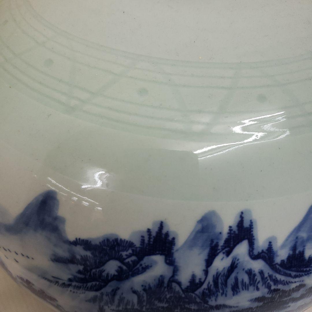Ｂフライデー蔵出し特価青白い釉薬の山水画球形花瓶 高さ28cm直径３０cm