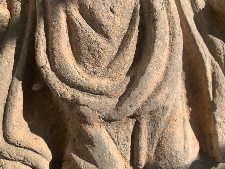 中国唐時代人物彫刻(楽器を演奏する仕女)