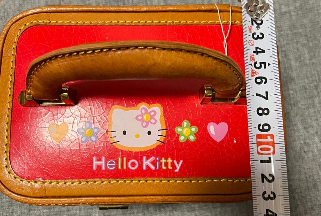 ハローキティ　バニティバッグ　ポーチ　サンリオ　激レア‼️　レトロ　1998年製