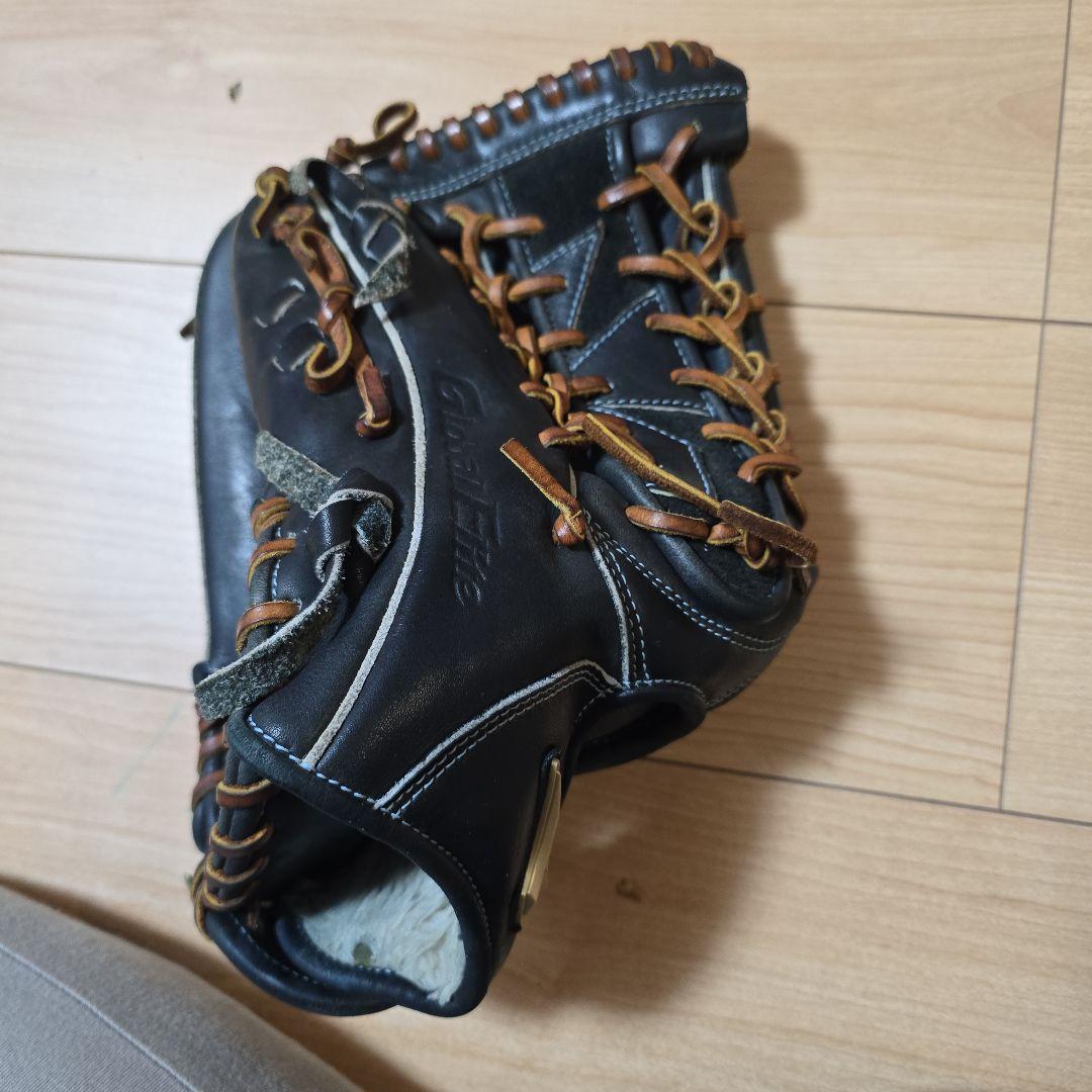 いし。Mizuno Global Elite ブラック 軟式グローブ