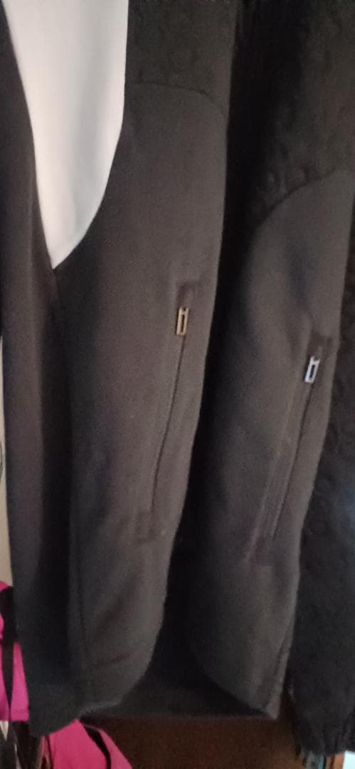 新品未使用Puma フルジップジャケット メルセデス・ベンツ