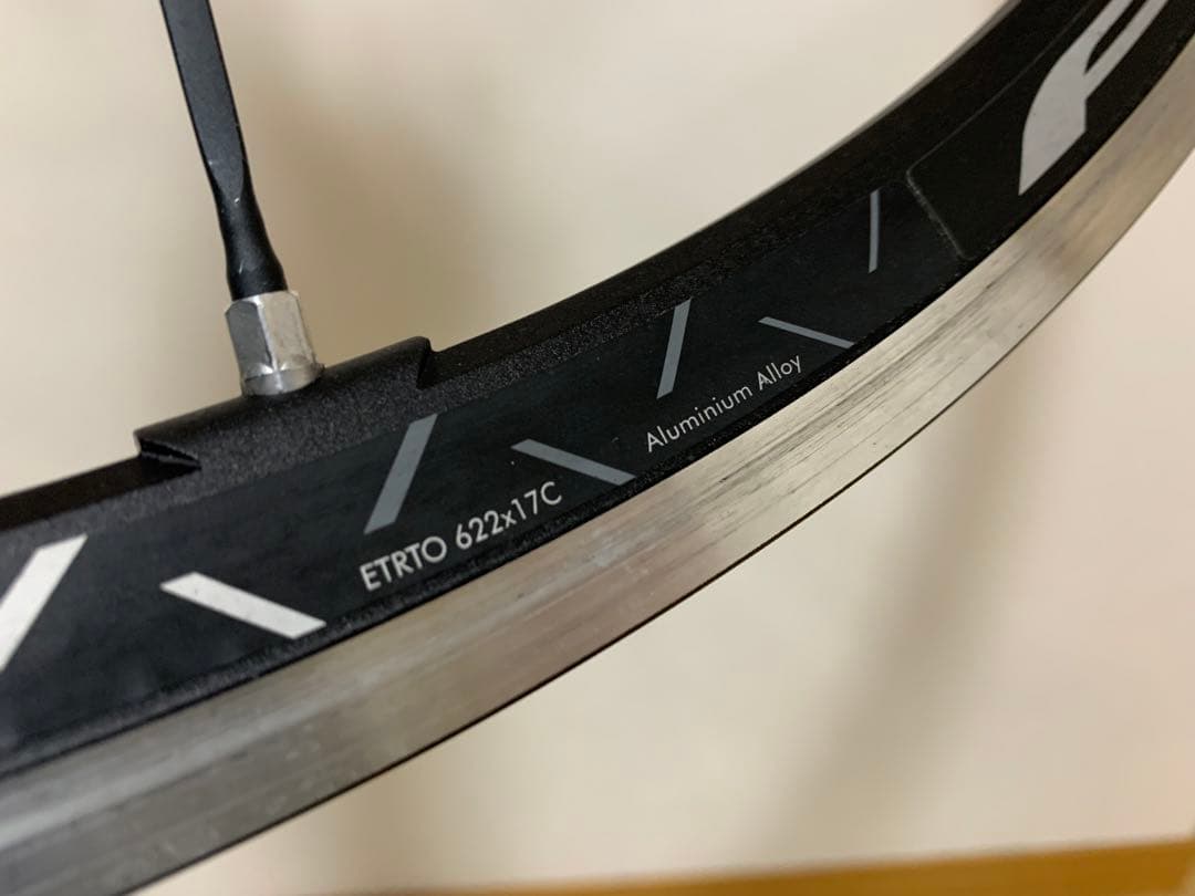 さ*か様 送料無料　美品　フルクラム　レーシングゼロ　クイックリリース付　USB