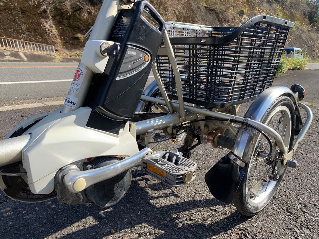 【動作確認済】 送料無料 Panasonic電動アシスト三輪自転車8Ah内3速