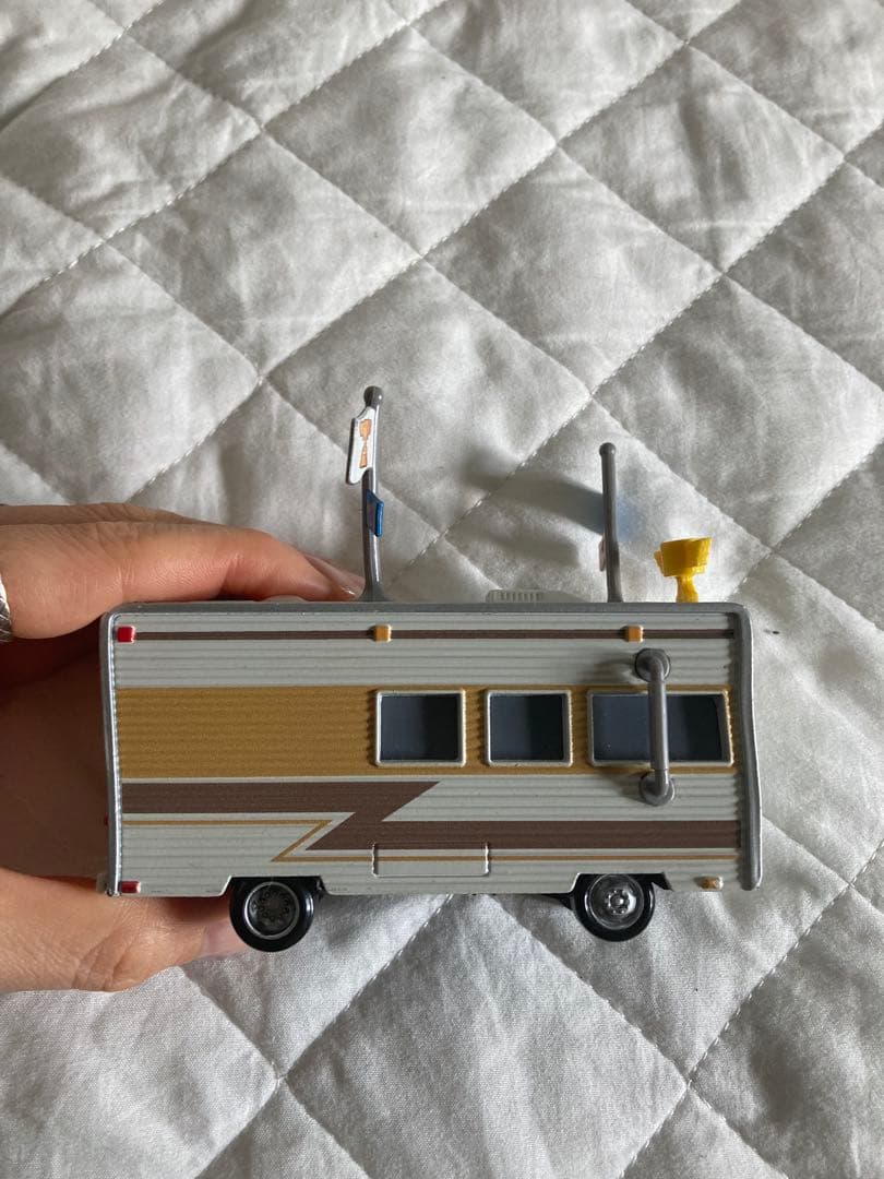 VAN SCANLANE キャンピングカー カーズ ミニカー　マテル