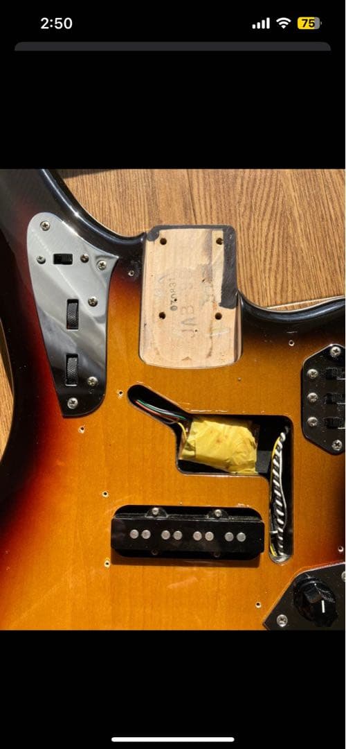 Fender Japan JAB-EQ Jaguar Bassカスタム