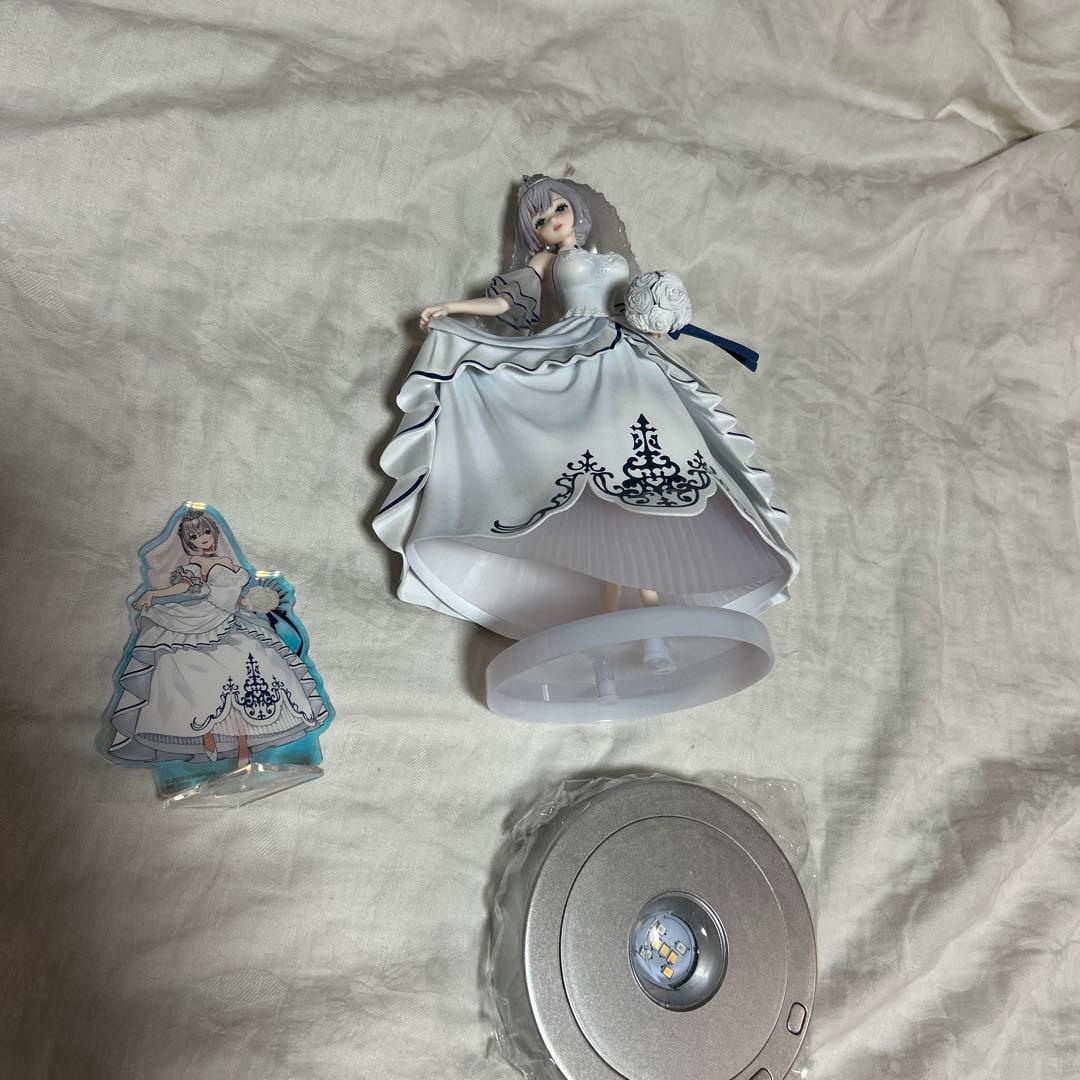 白銀ノエル　フィギアセット　照明付きケース付き　箱有り　おまけ付き