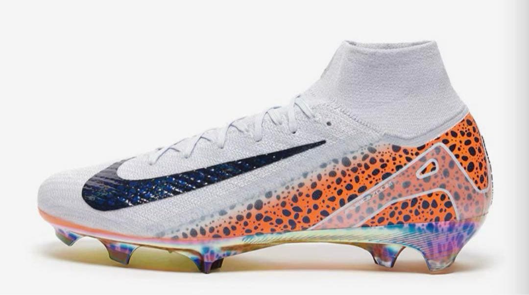 ゆ*ー様 ナイキ　マーキュリアル　スーパーフライ　10