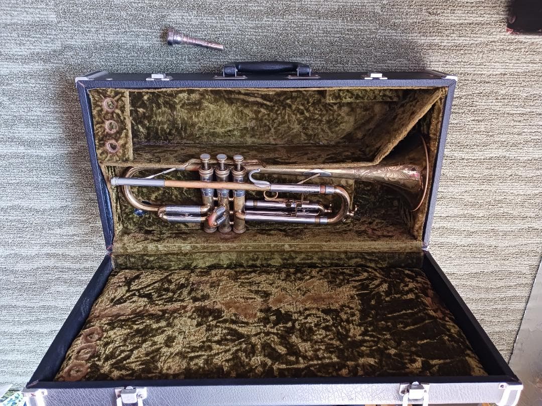 管楽器・吹奏楽器 nikkan No.4