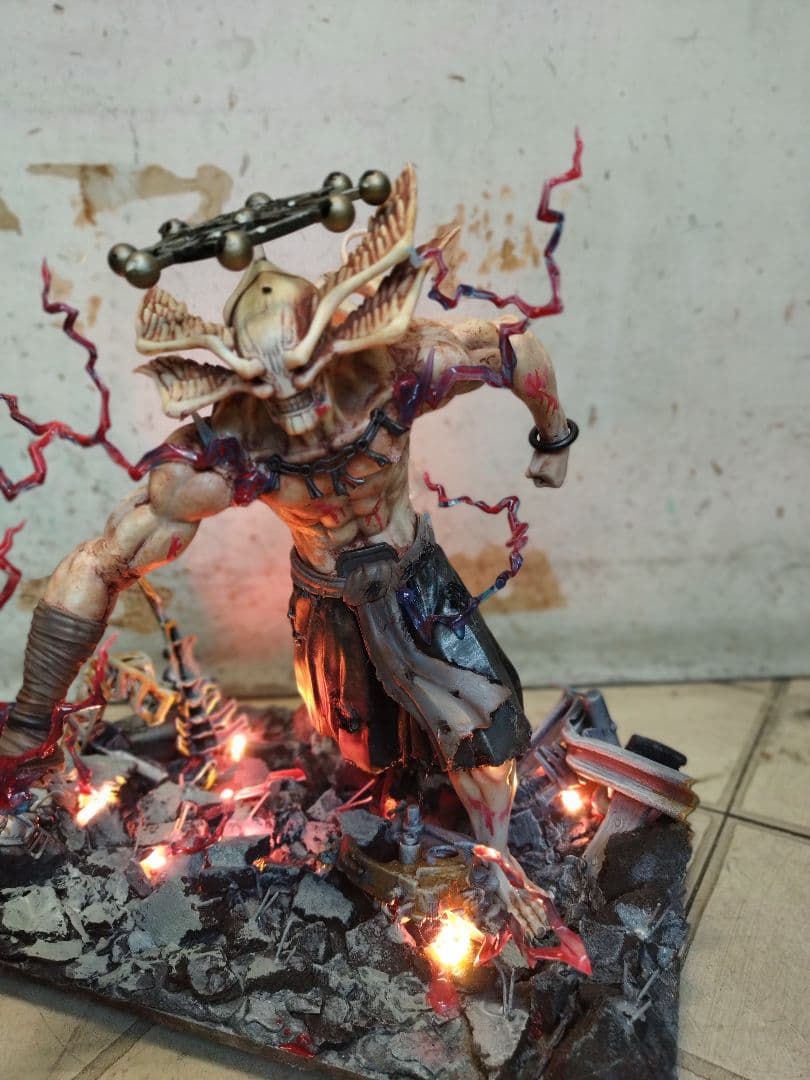 改修リペイント　八握剣異戎神将　摩虎羅　フィギュア　呪術廻戦≡（モジュロ）LED