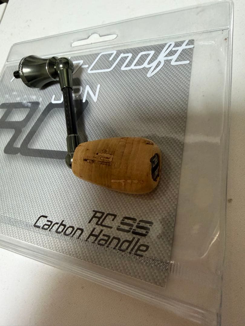 ロデオクラフト　RCシングルスピニングカーボンハンドル ダークオリーブ