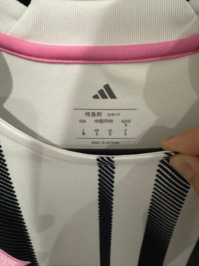 値下げしました！ユベントス正規ユニフォーム YILDIZ 10 番 Mサイズ