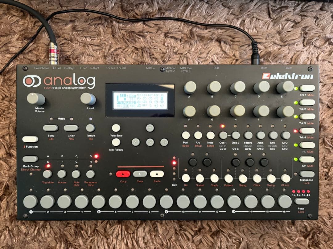 Elektron Analog Four 初期