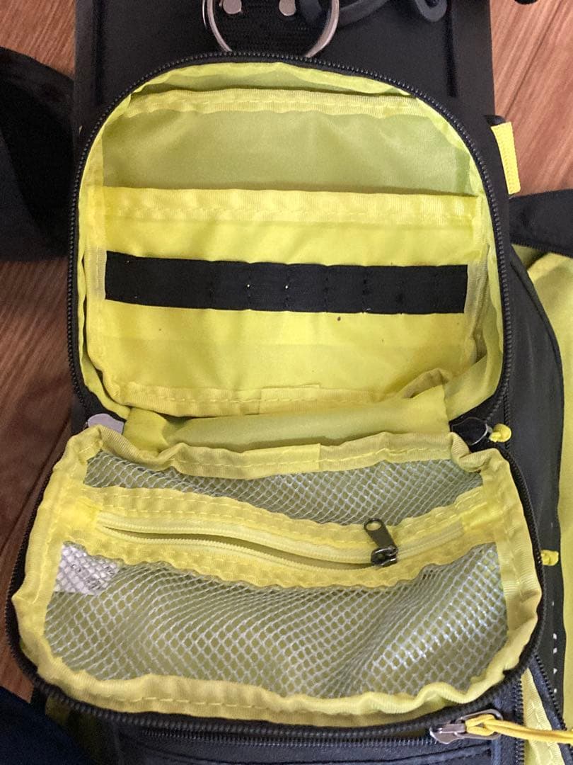 Z*u様 テーラーメイド(TaylorMade) キャディバッグ スリム7 ブラ