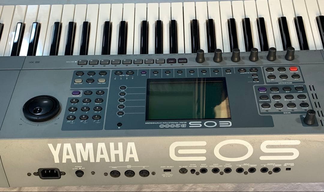 YAMAHA EOS B2000 61鍵 シンセサイザー ハードケース付き