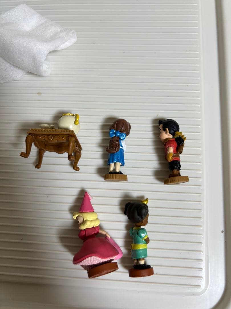 ディズニー、アニメータードール（ミニ）ベル、シャルロット、ティアナ