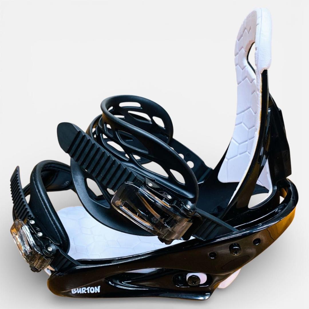 【美品】BURTON SMALLS KIDS バインディング Sサイズ 3D対応