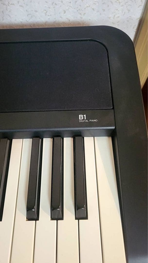 【美品】KORG 電子ピアノ B1 BK 88鍵 ブラック　椅子なし