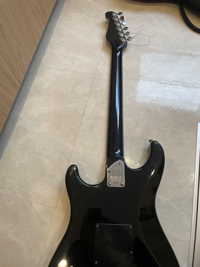 YAMAHA RGS 112P ブラック色 エレキギター