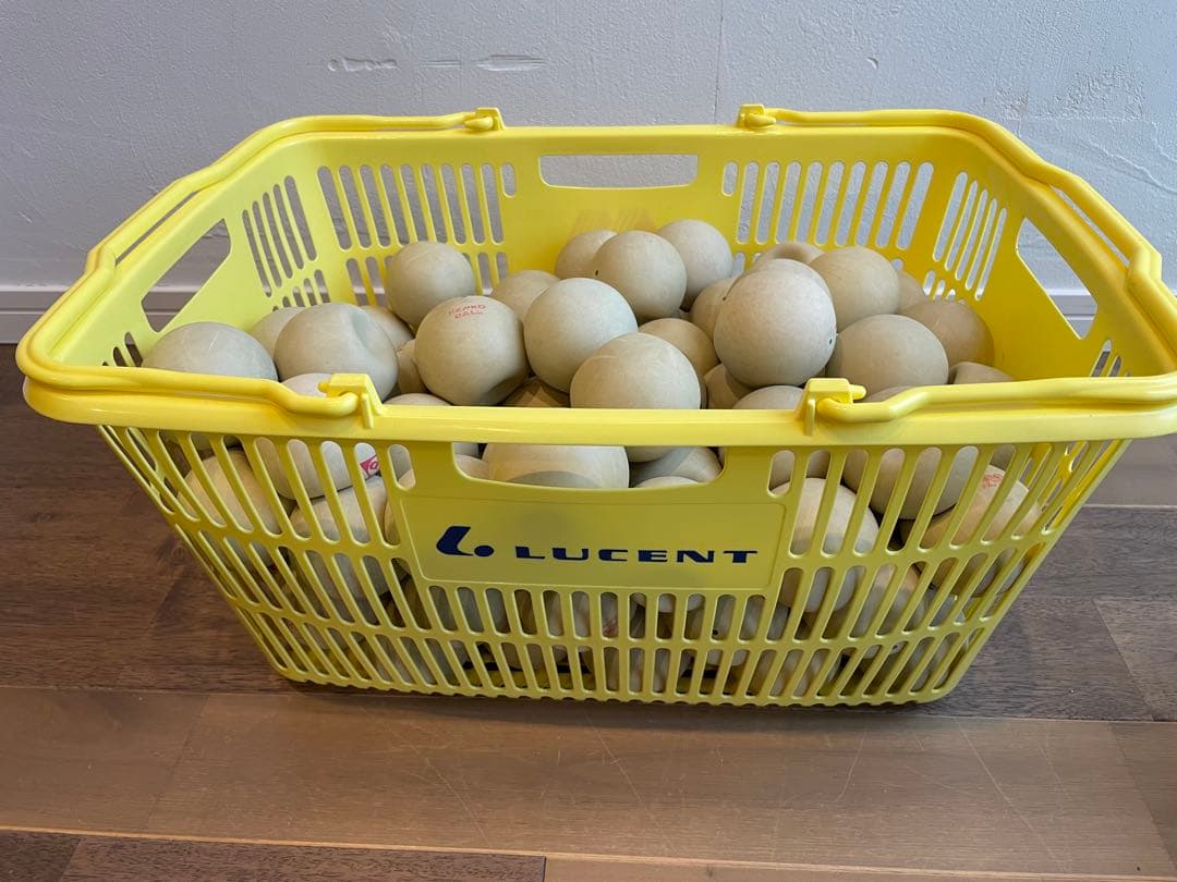 ソフトテニスボール　100球＋α