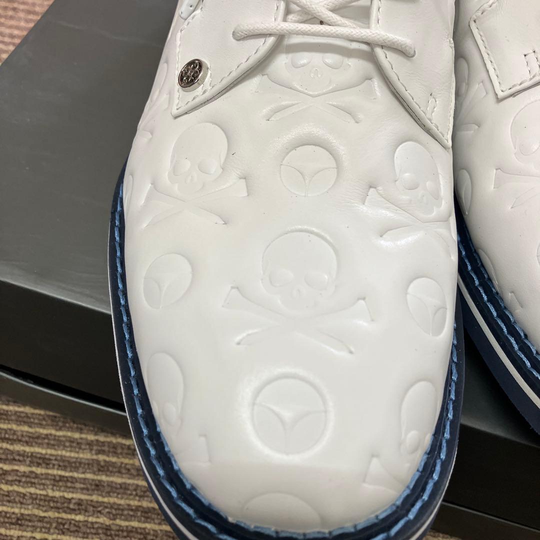 ジーフォア　ゴルフシューズ27cmに新品未使用品