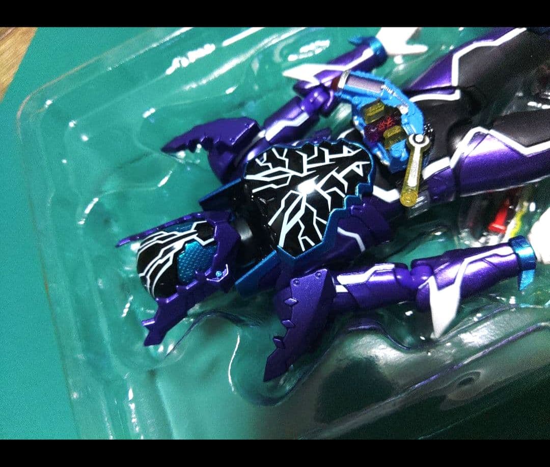 【限定値下げ中】仮面ライダーローグ　フィギュアーツ