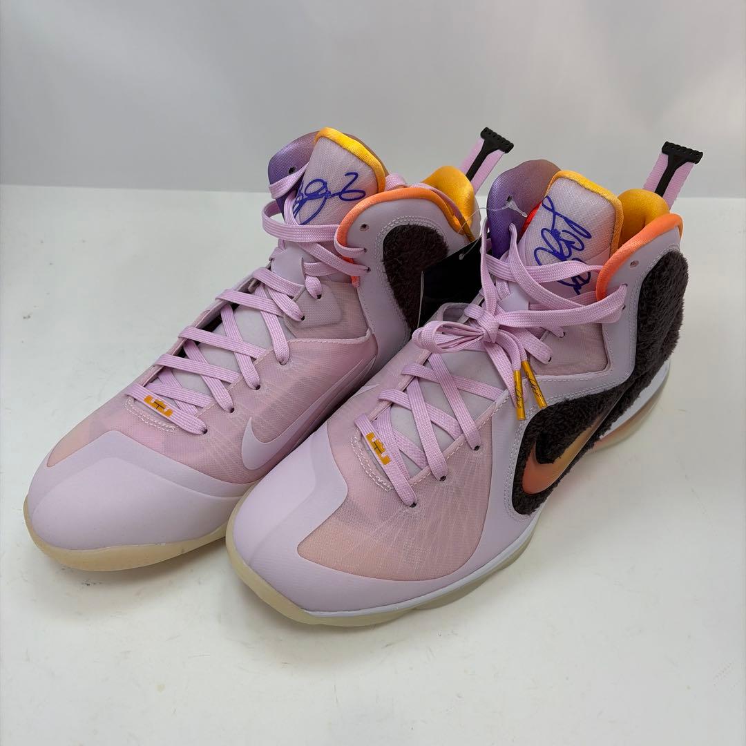 Nike LeBron ９レトロ リーガルピンク シューズ(男性用)２９センチ