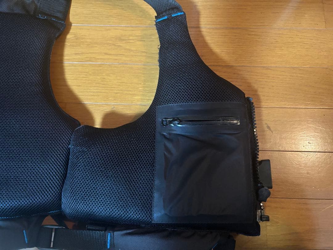 MC works ライフジャケット