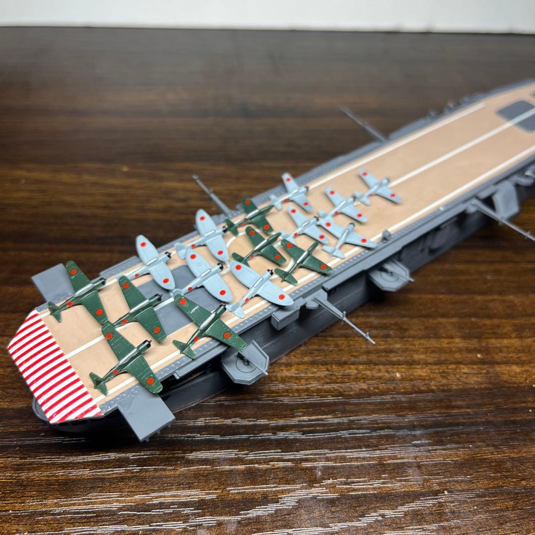 1/700 日本海軍　空母　大鷹　　日本陸軍　強襲揚陸艦　あきつ丸