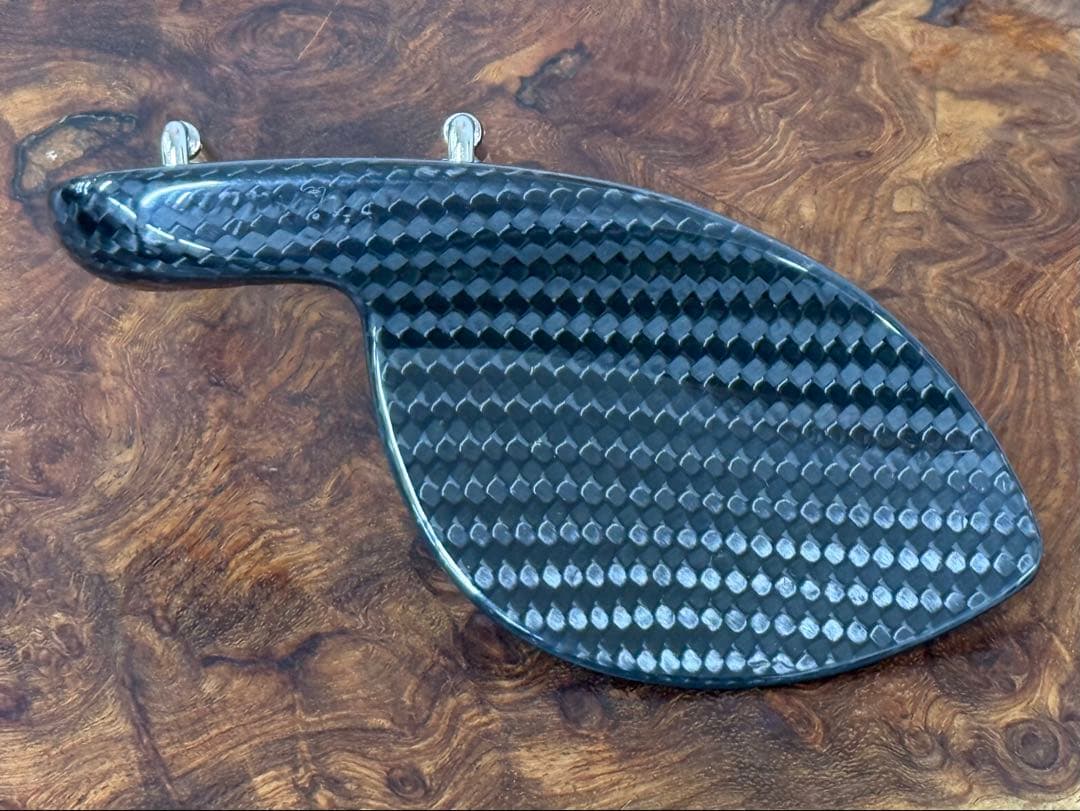 【新品】Herdim バイオリン用カーボン製あご当て #339831