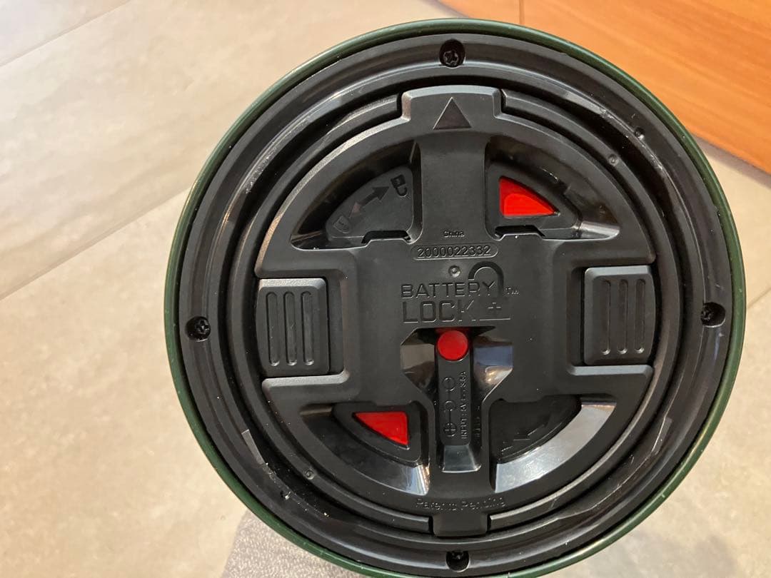 Coleman バッテリーロックLEDノスタルジアランタン