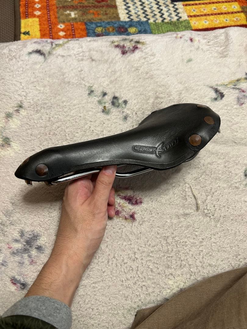BROOKS SWIFTレザーサドル　ブラック