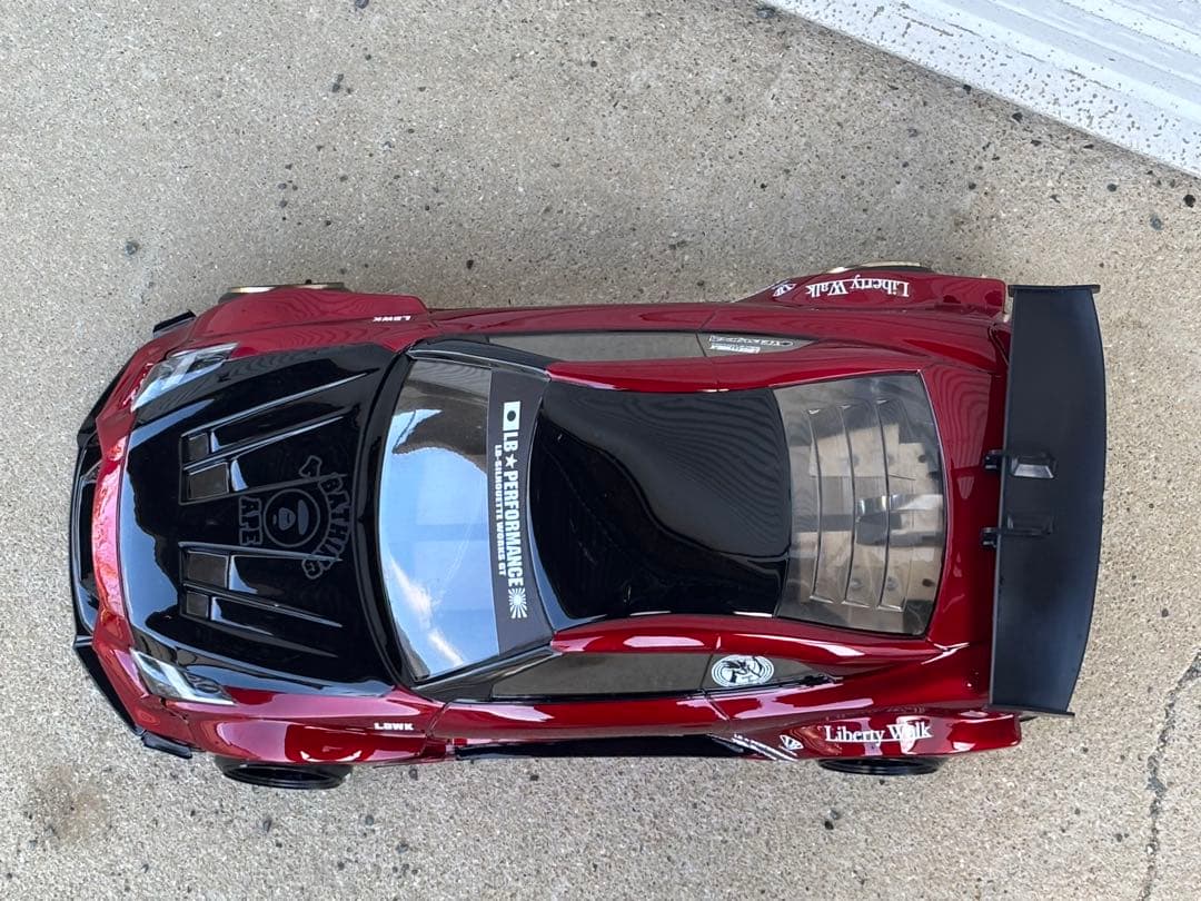 ラジコンボディ TETSUJIN R35 GT-R リバティーウォーク 塗装済