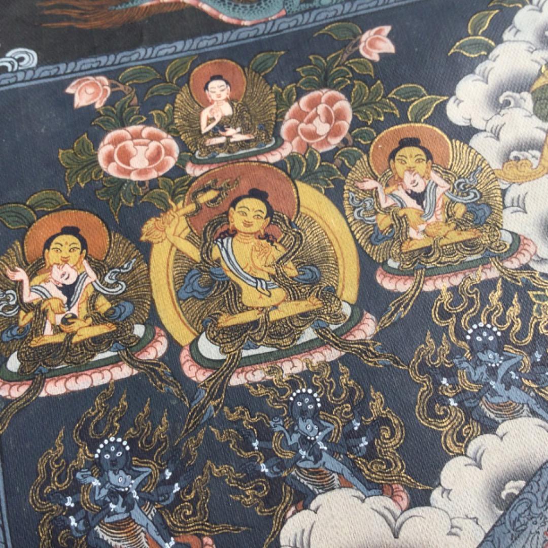 曼荼羅（マンダラ）絵画：ネパール産　手描き