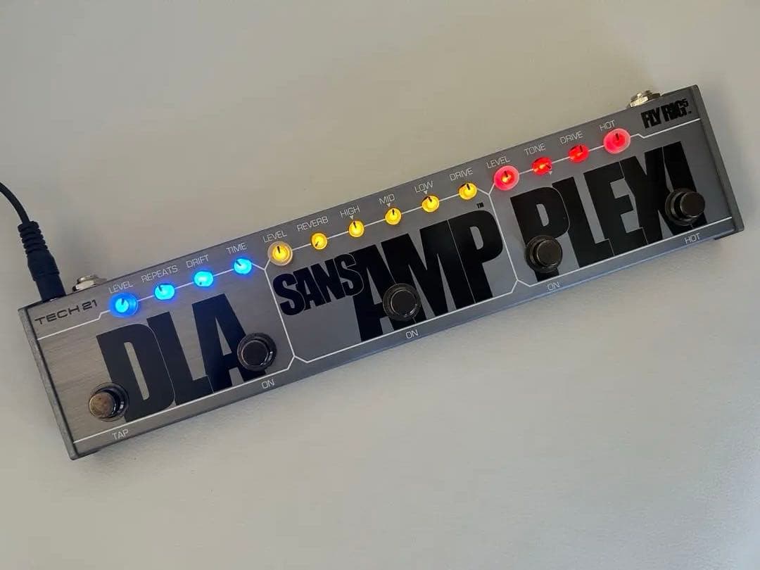 TECH21 FRY RIG 5 美品です