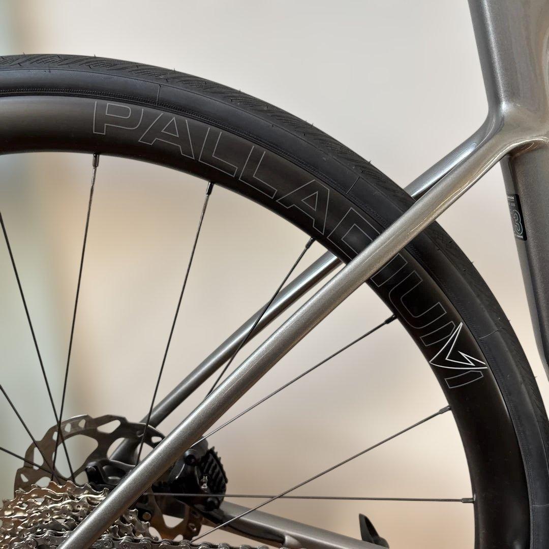 2025Bianchiビアンキ スペシャリッシマ コンプ 105di2 53