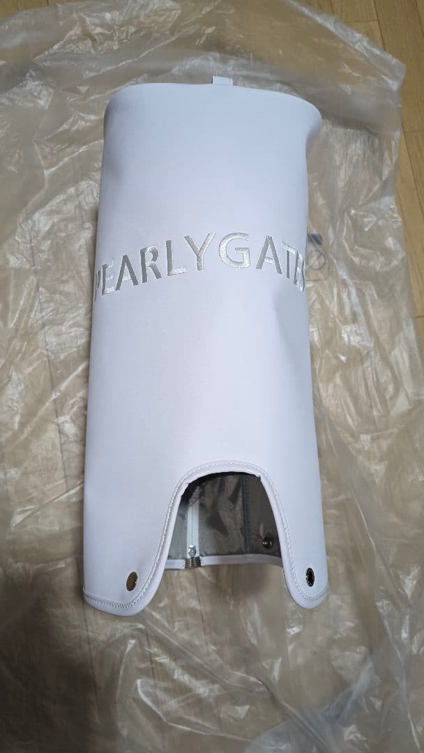 パーリーゲイツ　キャスター付　PEARLY GATES キャディバッグ　白　新品