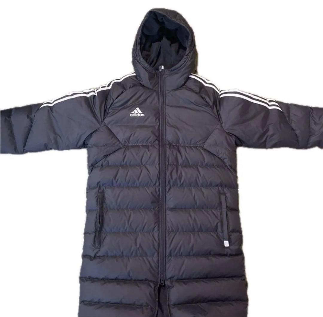 adidas ベンチコート 黒 2万5000円