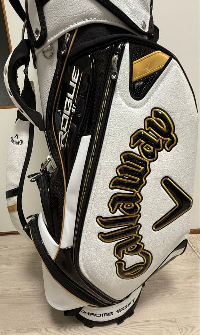 Callaway Rogue ST ツアースタンドキャディバッグ