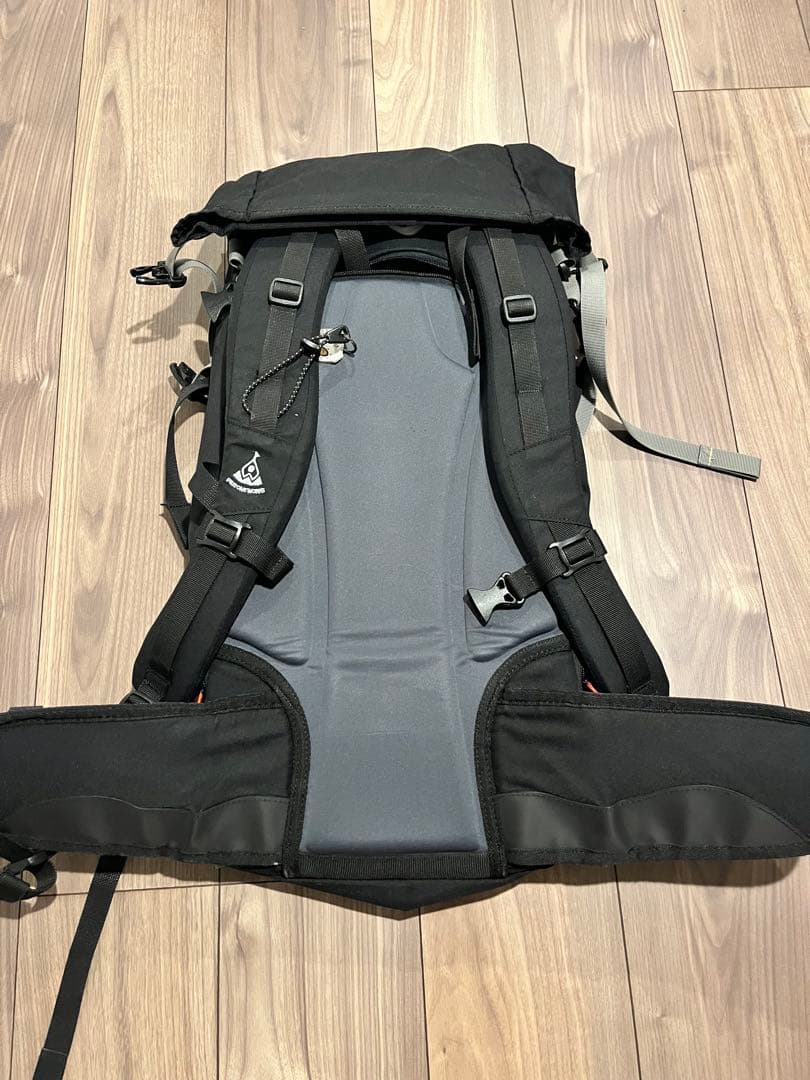 plus one works プラスワンワークス