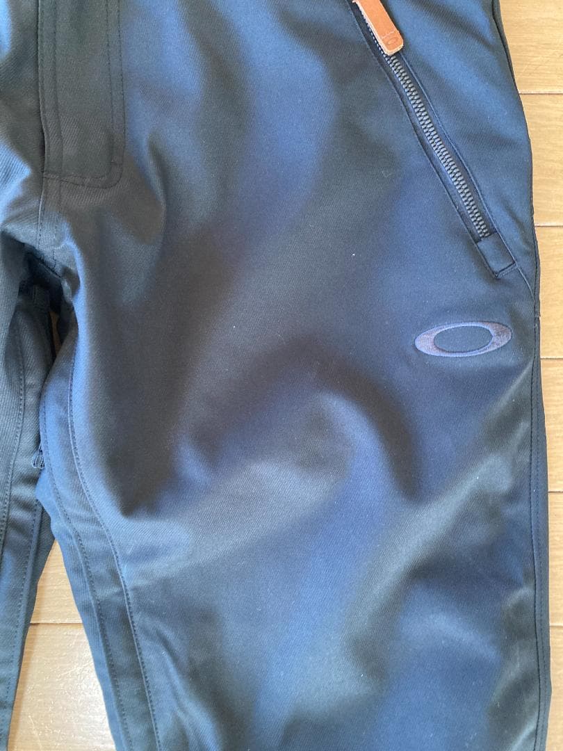 OAKLEY FACTORY PILOTスノーボードウェア SLIMFIT 美品