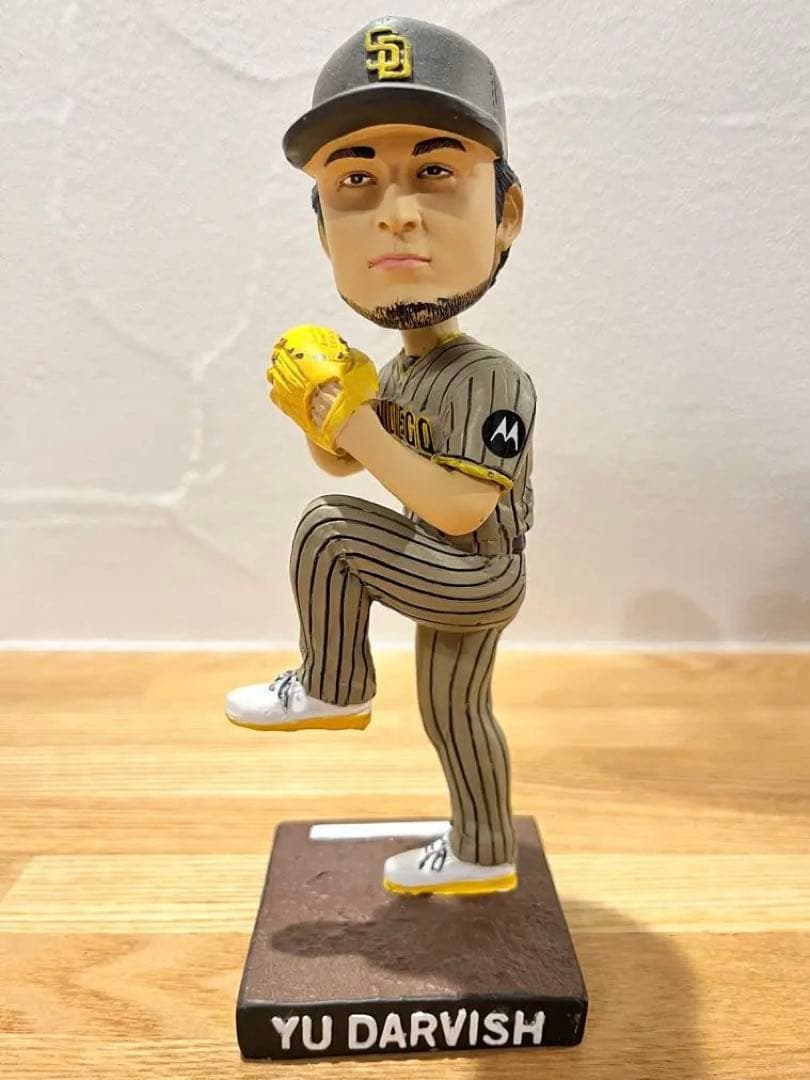 ダルビッシュ ボブルヘッド 3,000奪三振記念
