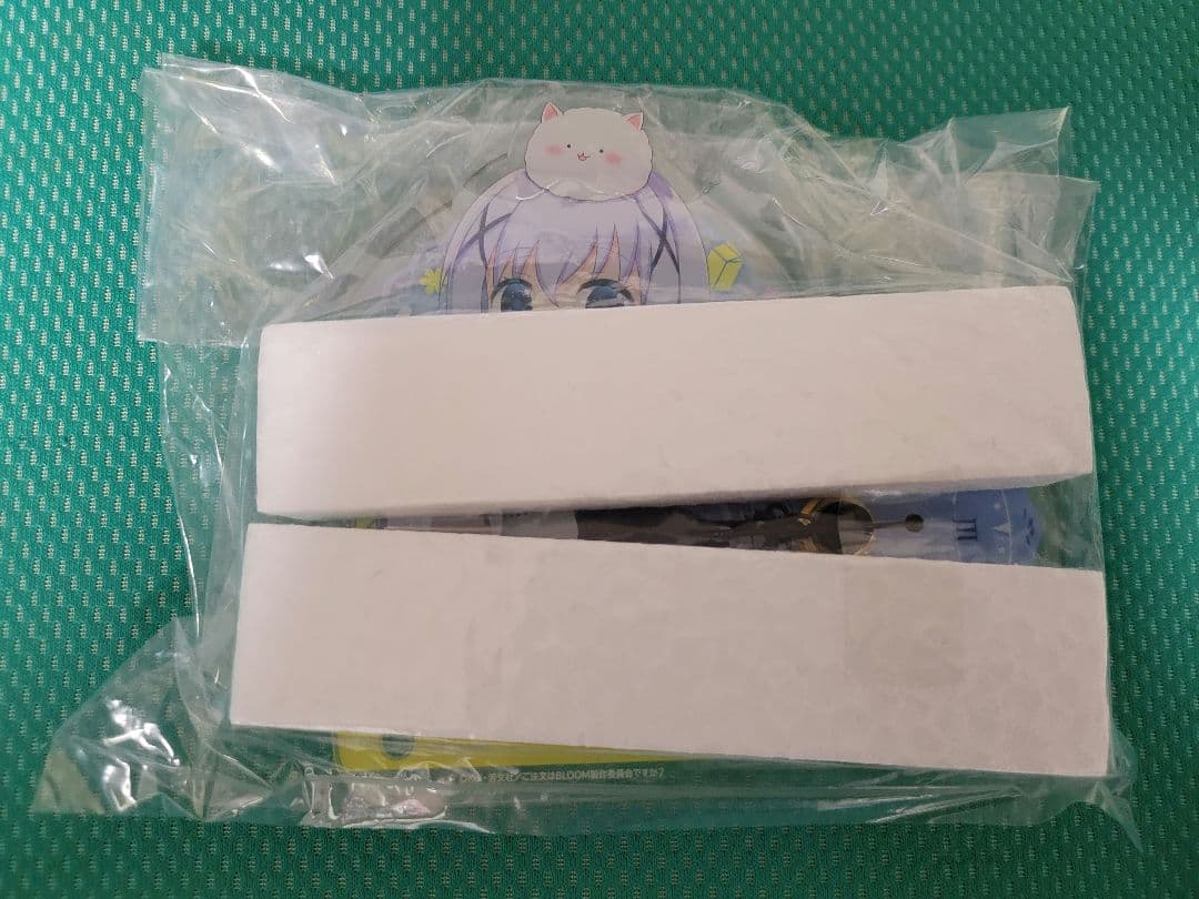 注文はうさぎですか？Liptonコラボ　アクリルクロック　チノ