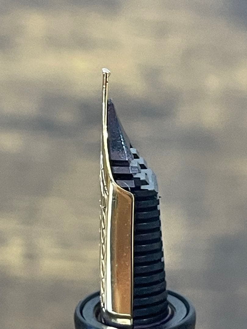 未使用に近い　梨地　21k 字幅M セーラー　万年筆