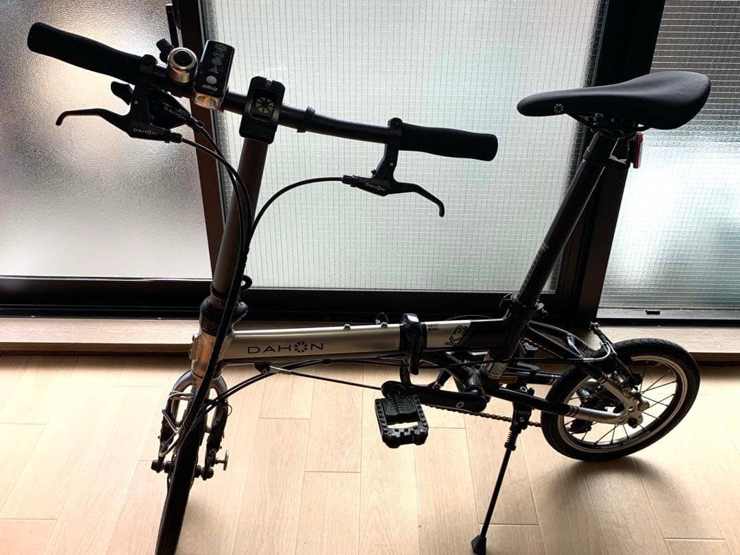 【最終価格】ダホンK3 シルバー 折りたたみ軽量自転車