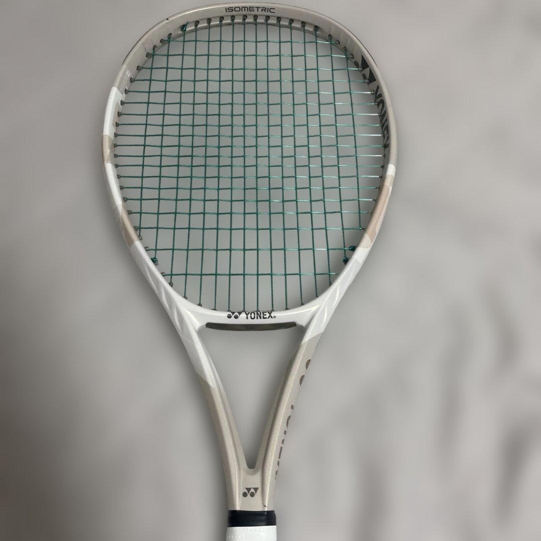 ヨネックス　VCORE100