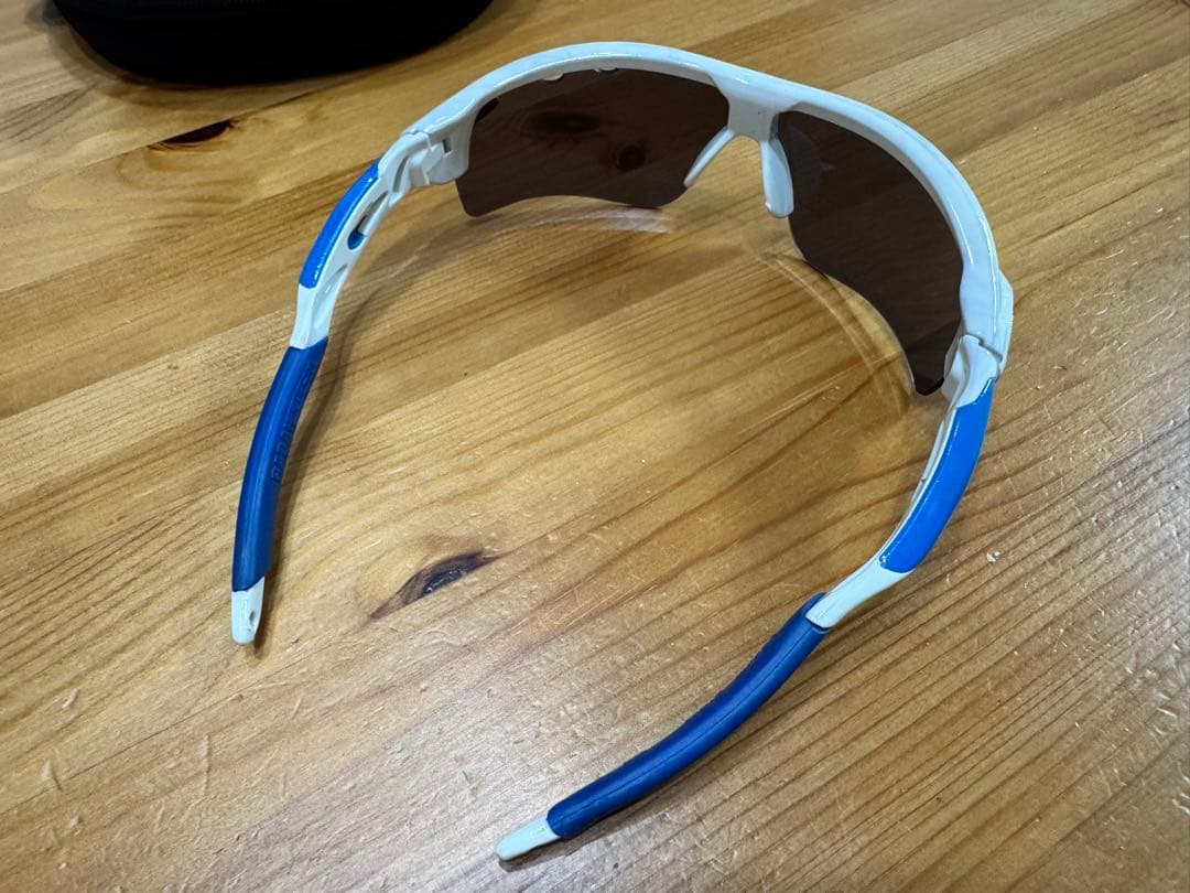 Oakley Radar EV Path サングラス ホワイト/ブルー