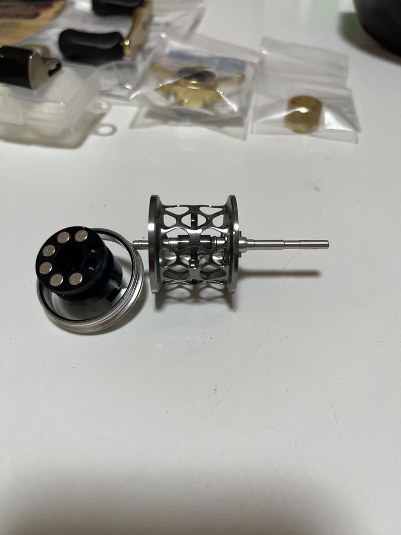 シマノ　カルカッタコンクエスト　50 アベイル　カスタム